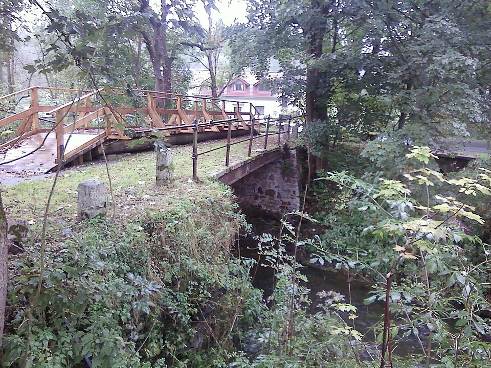 Soubor:Starý most u Sola.jpg