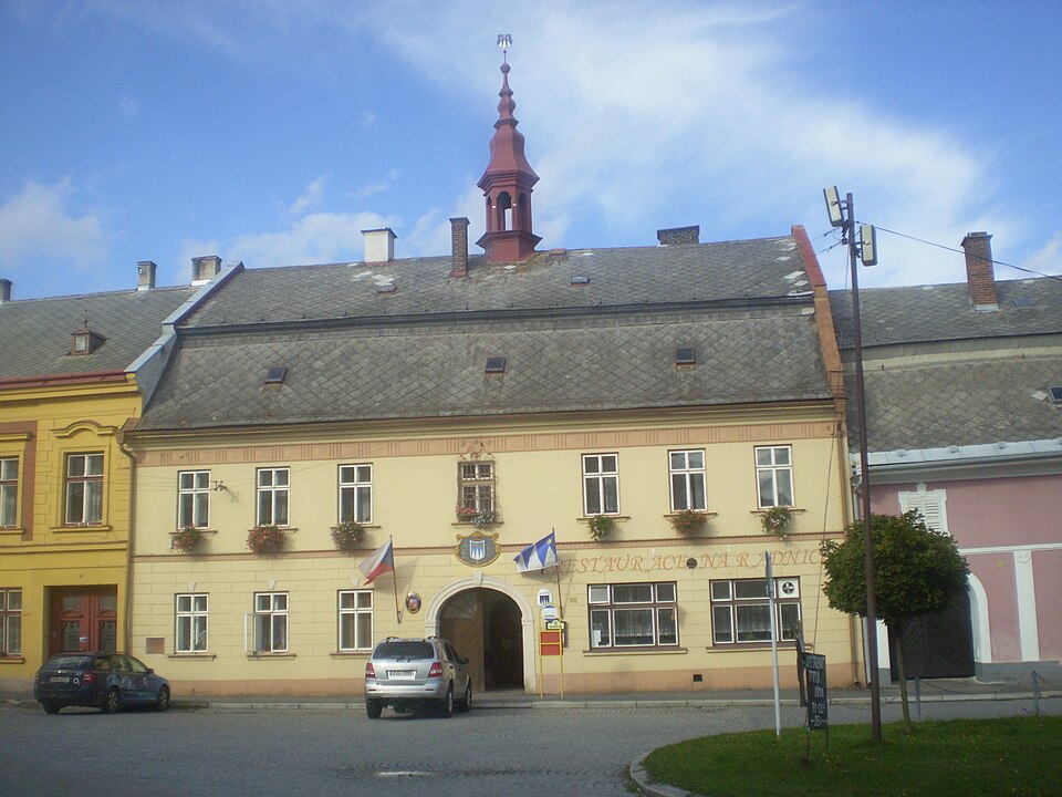 Soubor:Jimramovská radnice.jpg
