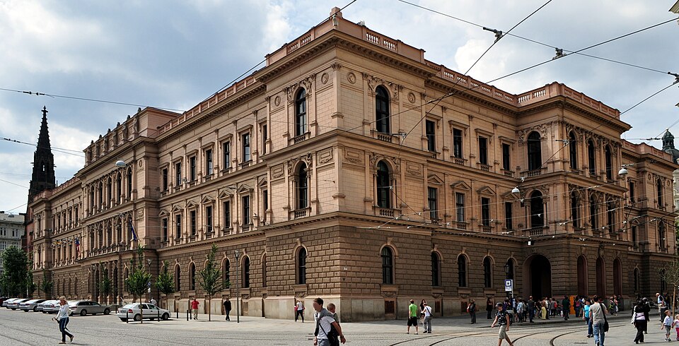 Soubor:Moravská Zemská Sněmovna II.jpg